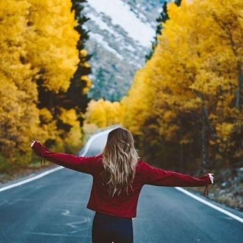 آهنگ پاشو روزمو عوض کن بگو تنگه دلت منو عوض کن هوش مصنوعی با صدای زن ریمیکس
